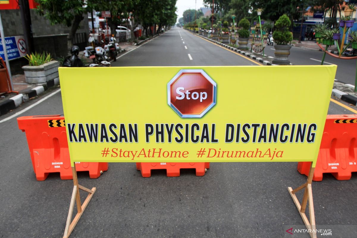 Kesalehan sosial saat wabah COVID-19 itu bernama "physical distancing"