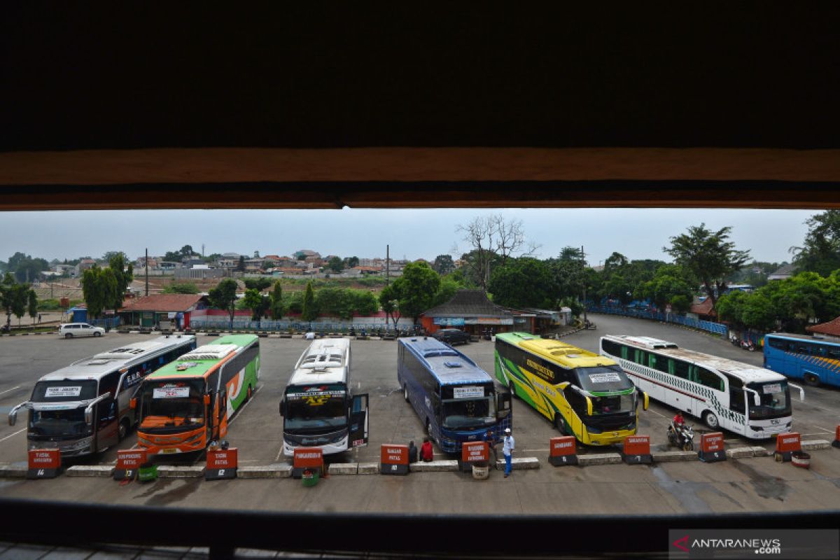 DPR ingin Kemenhub bisa hentikan operasional bus AKAP Jakarta