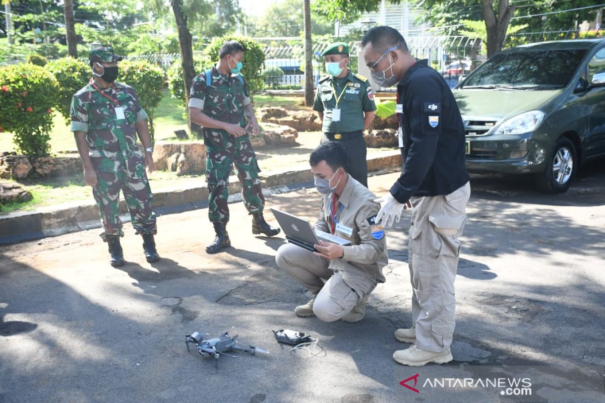 Gugus Tugas Sulsel uji drone deteksi suhu tubuh warga