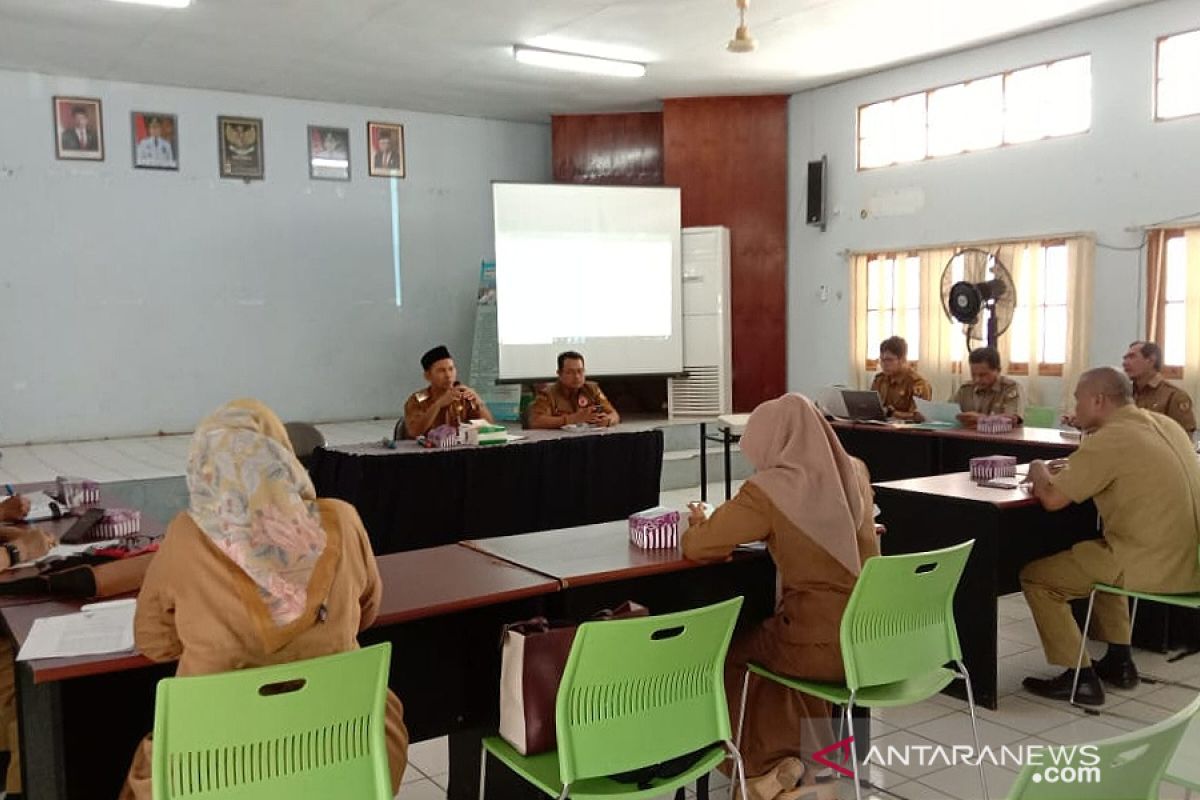 Bupati HST keluarkan edaran penyesuaian sistem kerja ASN cegah Covid 19