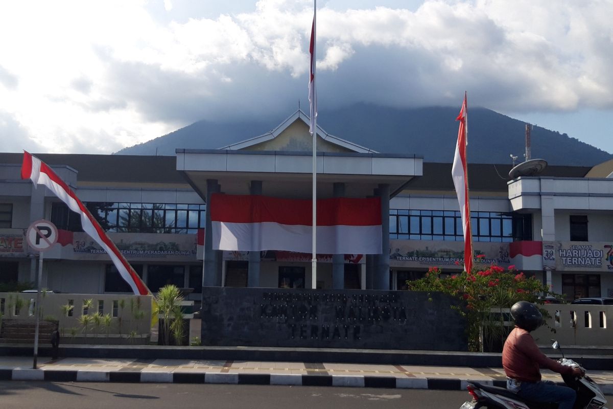 Pemkot Ternate penyesuaian sistem kerja ASN