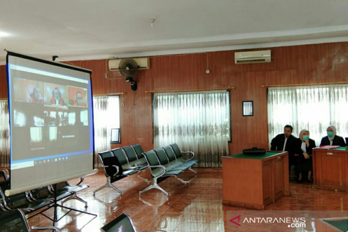 Produsen 1,8 ton tahu dan mie berformalin divonis lima  bulan penjara