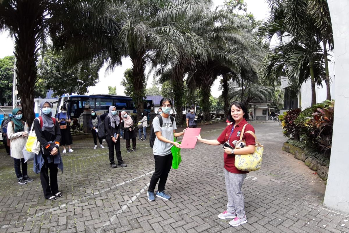 Universitas Brawijaya memulangkan mahasiswa Malaysia cegah penyebaran COVID-19 di Indonesia