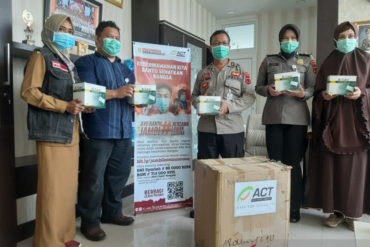 2.000 masker disalurkan ACT untuk RS Bhayangkara Jambi