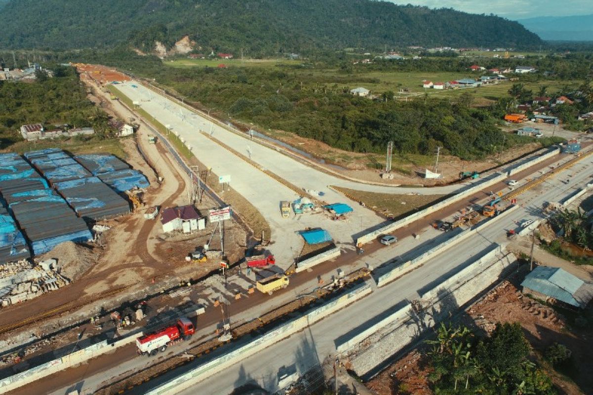 Hutama Karya percepat konstruksi ruas Tol Padang-Sicincin