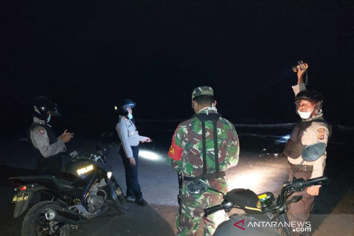 Cegah pemulangan TKI, polisi sisir pesisir pantai se-Aceh Timur