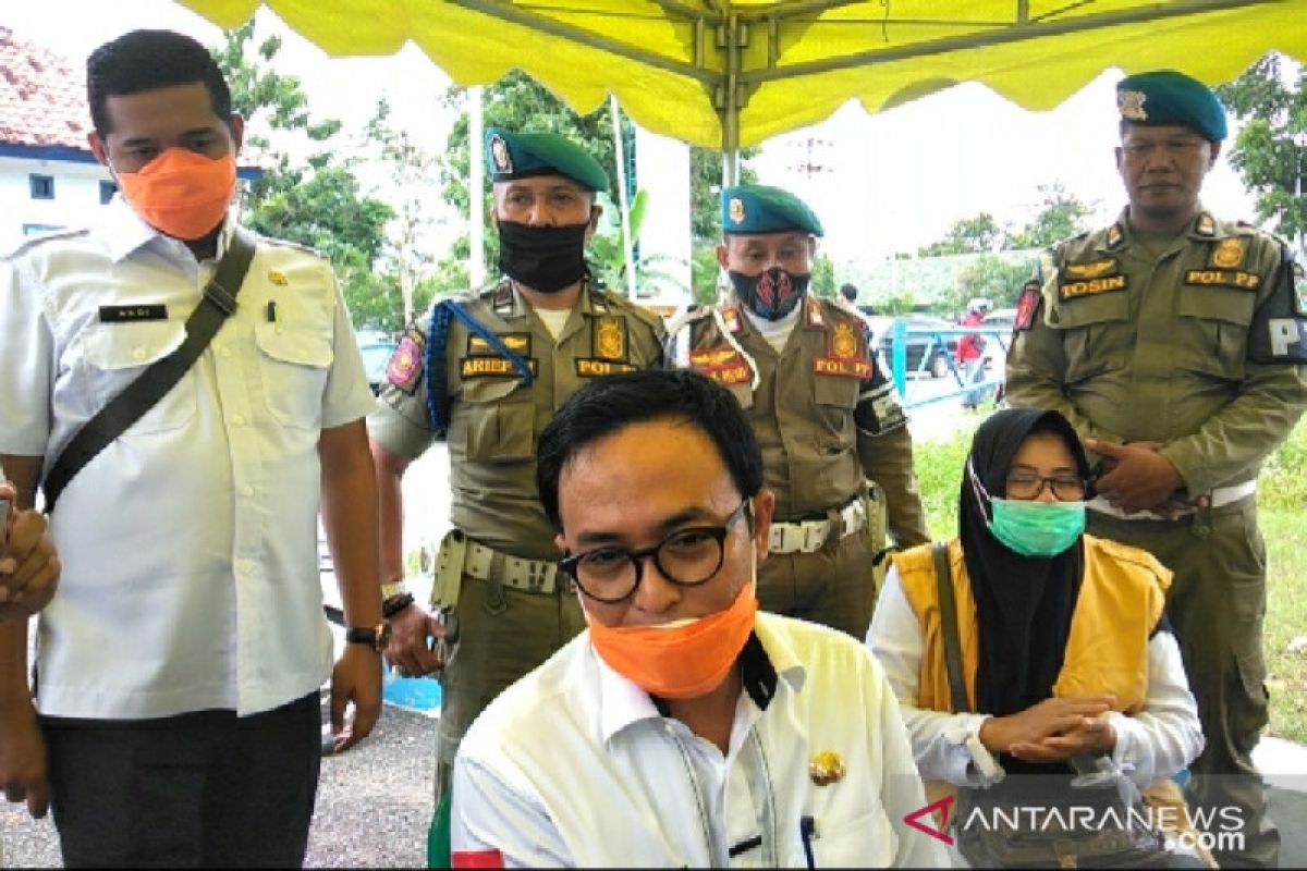 Bupati-Wabup Pamekasan hibahkan gaji untuk relawan COVID-19