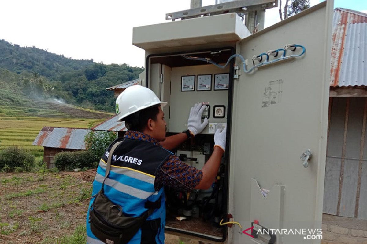 PLN operasikan jaringan listrik tiga desa di NTT