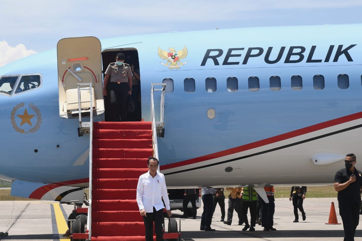 Presiden Joko Widodo tinjau RS Darurat di Pulau Galang