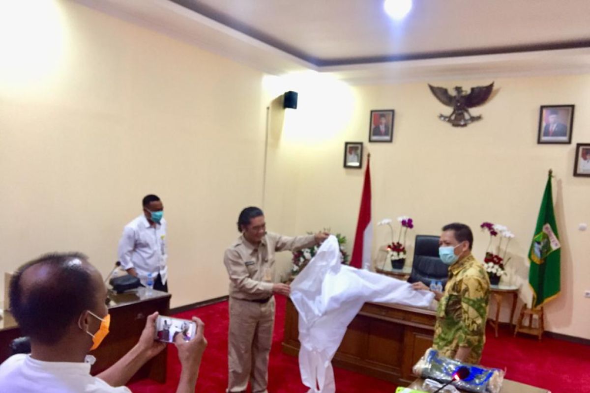 Sinar Mas Land bantu alat kesehatan bagi tenaga medis  di Banten