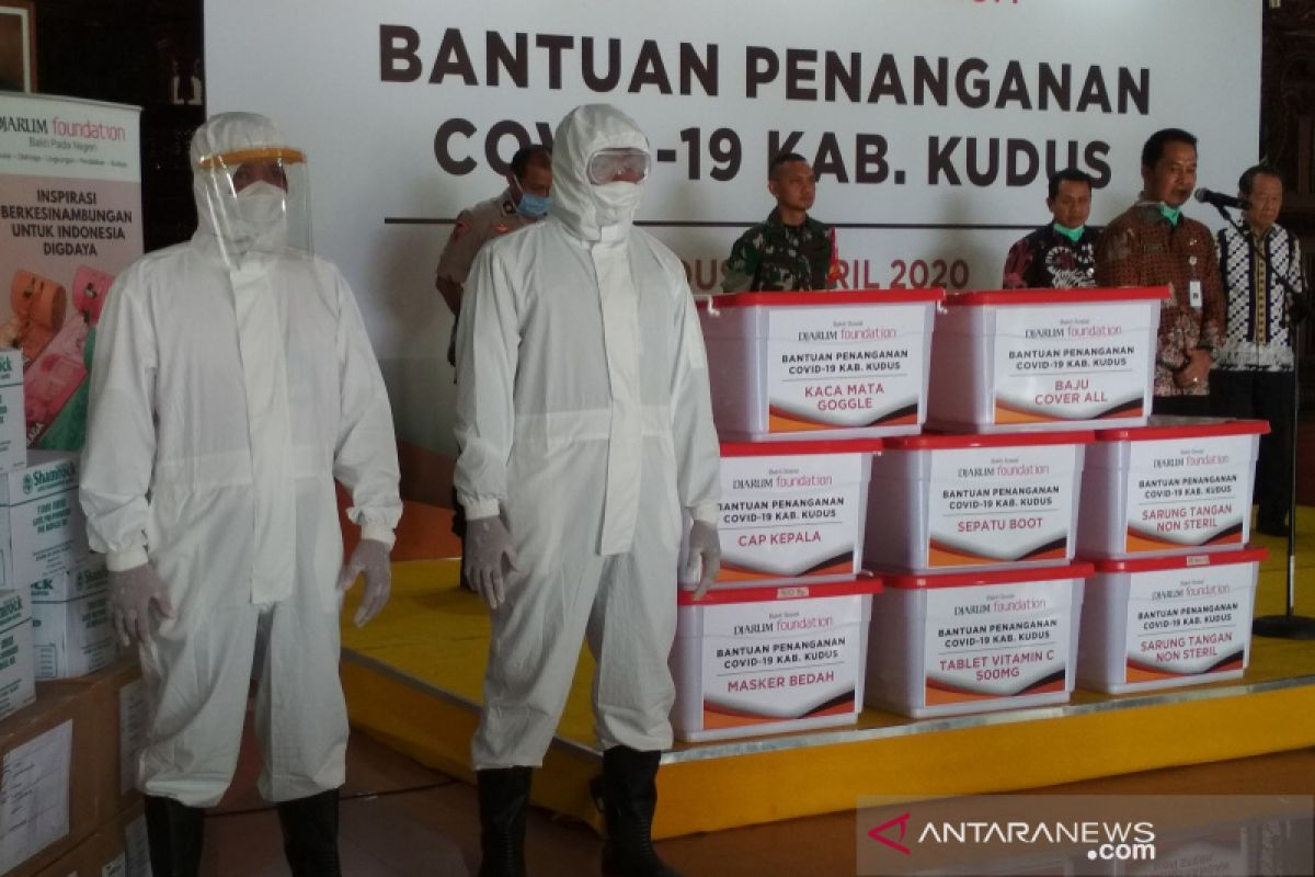 Bantuan APD senilai Rp1,5 miliar untuk tim medis di Kudus