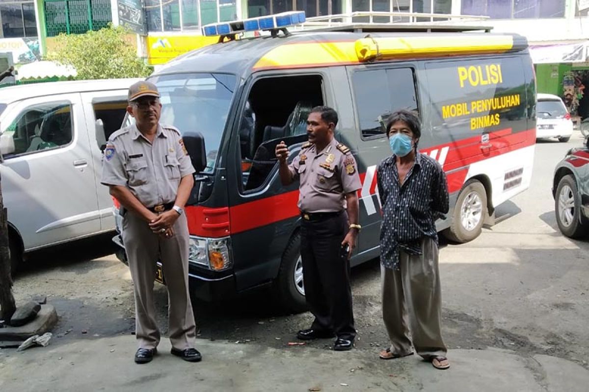 Polda Aceh sampaikan imbauan keliling cegah COVID-19