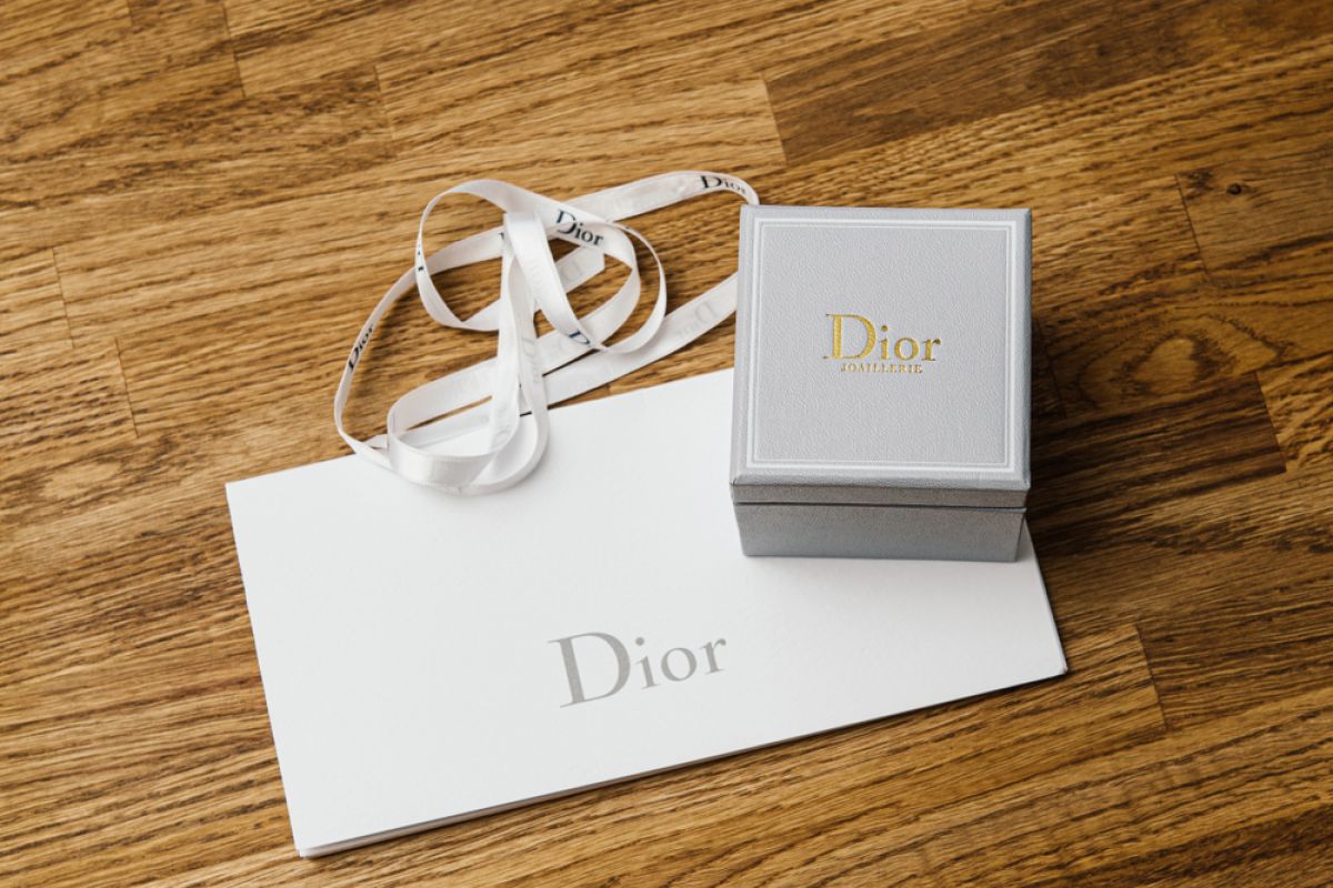 Dior akan gelar pagelaran busana 'semi' digital