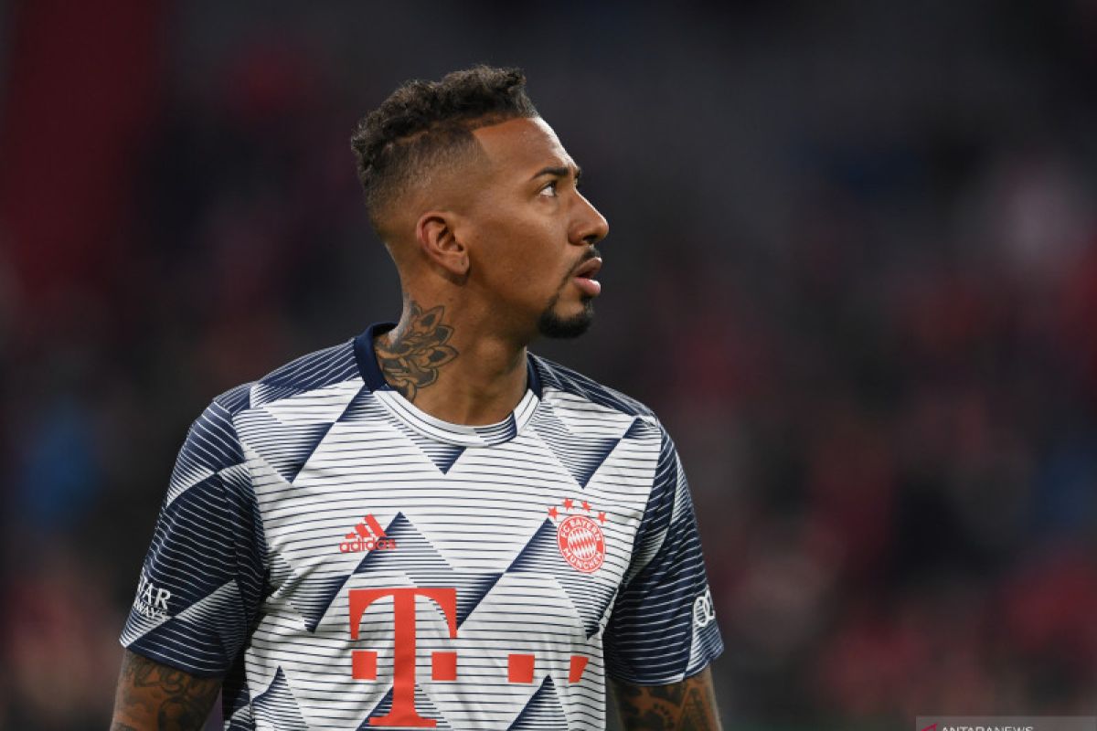 Jerome Boateng didenda karena langgar aturan isolasi