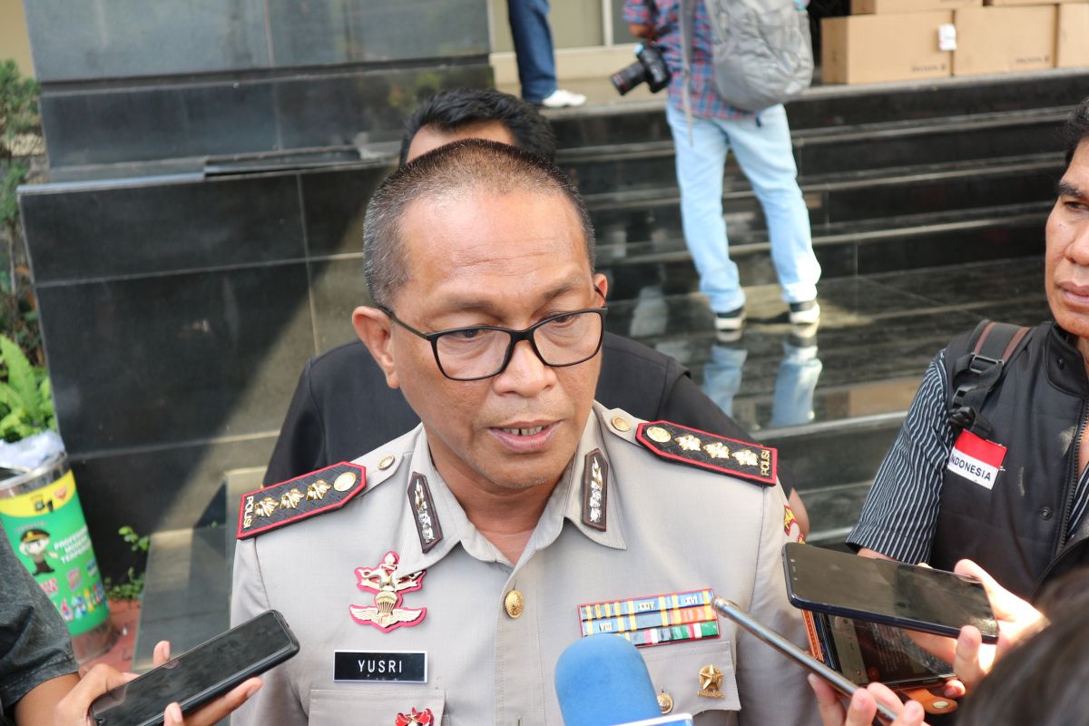 Pengunjung perampok toko emas diduga terkena COVID-19 diperiksa