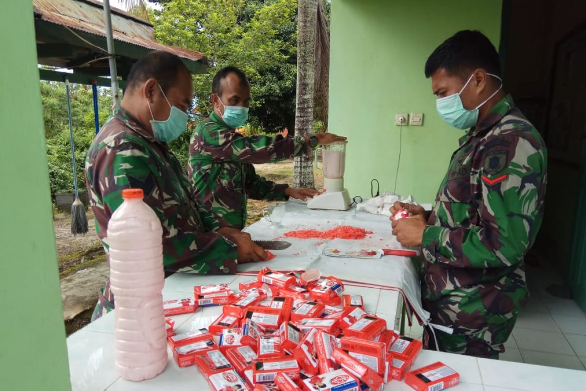 Kodim 0907 Tarakan Distribusikan 1.113 Liter Sabun Cuci Tangan