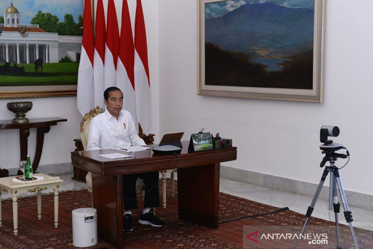 Presiden Jokowi minta Tito Karnavian tegur kepala daerah yang memblokir jalan