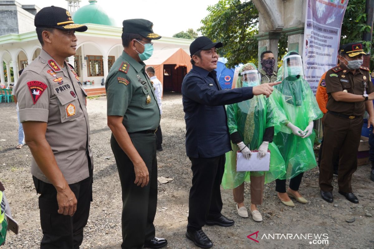 Gubernur Sumsel minta petugas periksa kendaraan lewat tol Palembang-Kayuagung