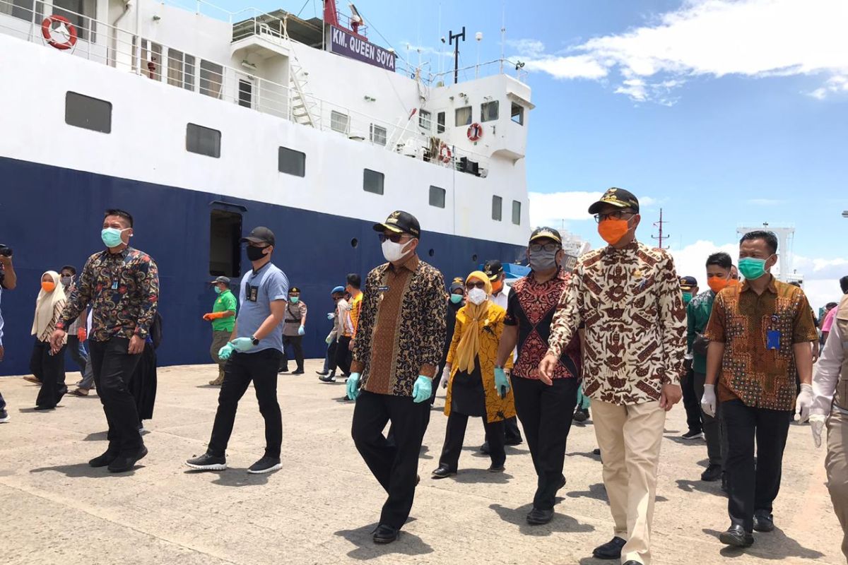 Gubernur Sulsel tinjau Pelabuhan Nusantara Parepare yang diperketat