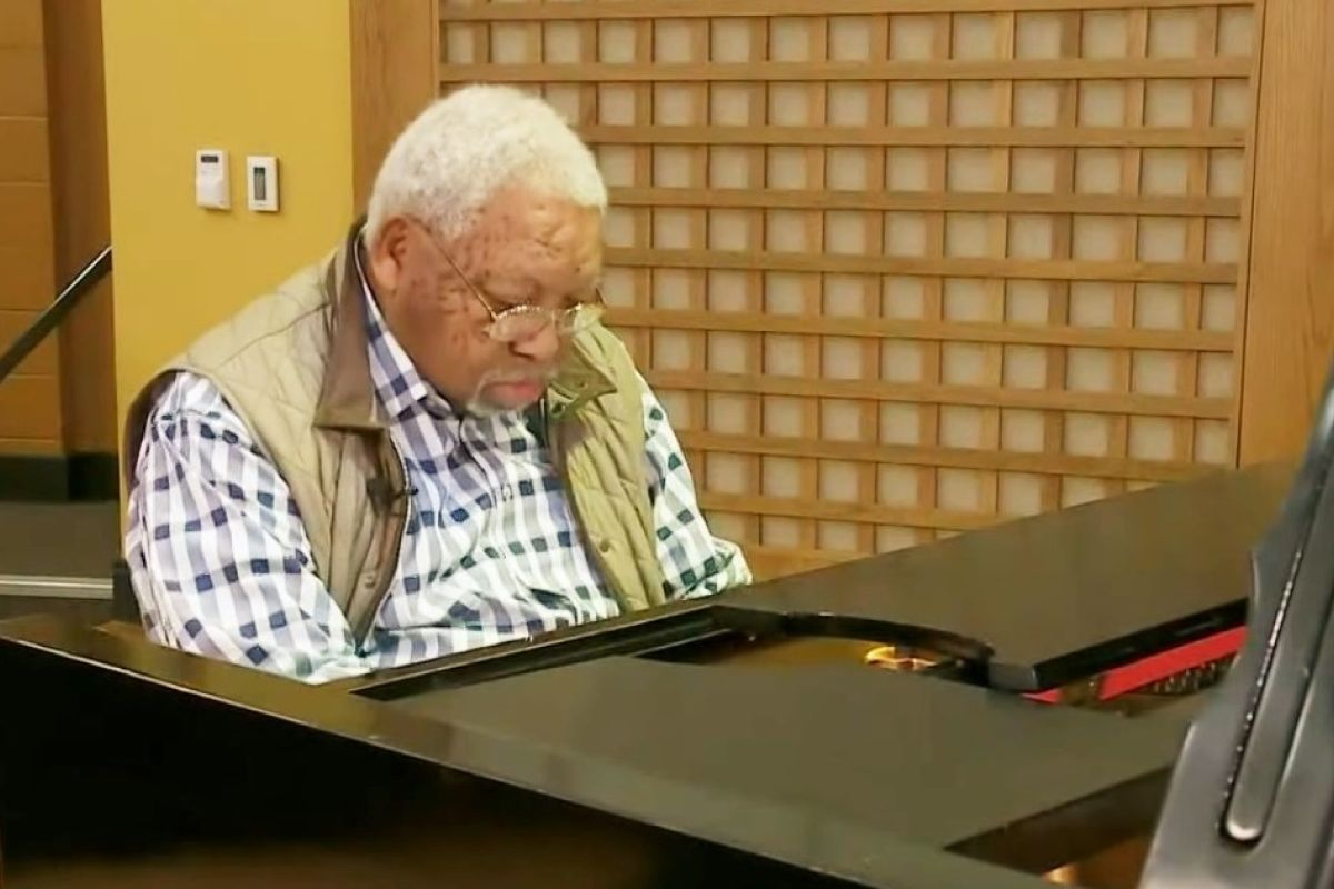 Musisi jazz Ellis Marsalis meninggal dunia setelah berjuang melawan COVID-19