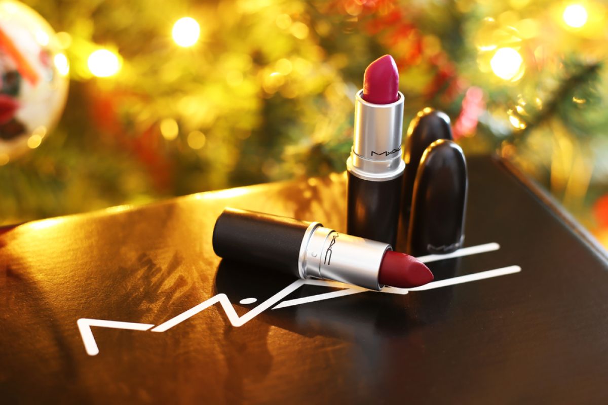 MAC Cosmetic bantu 10 juta dolar untuk dana darurat  COVID-19