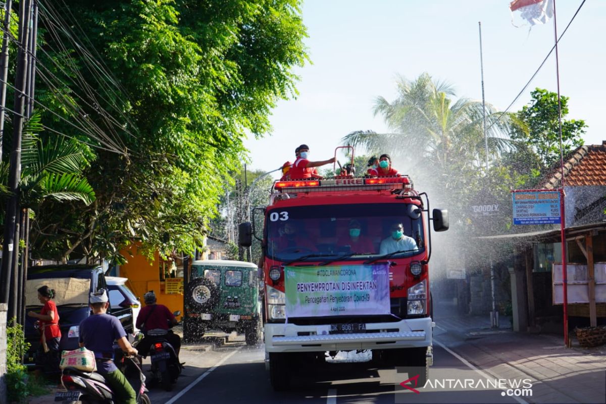 ITDC semprot disinfektan di desa penyangga kawasan 