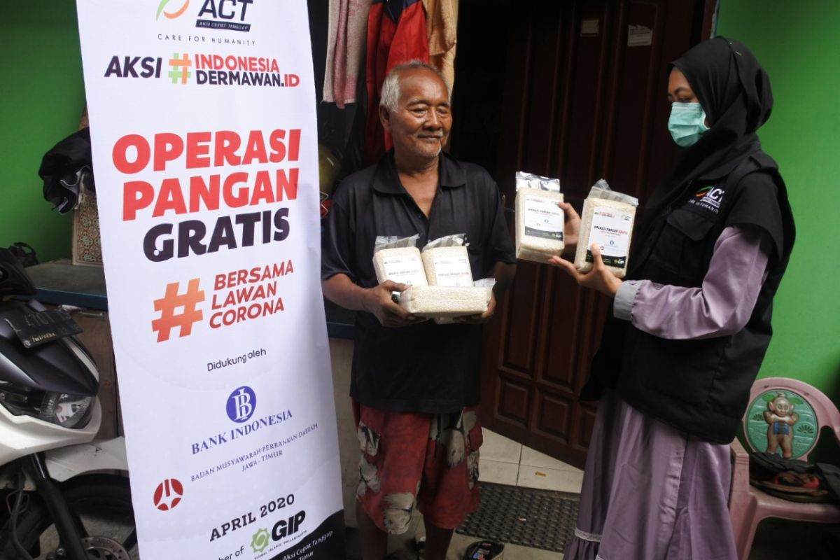 ACT Jatim bantu  pangan gratis warga terdampak COVID-19