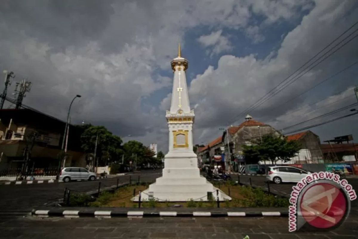 Empat parpol Yogyakarta melengkapi dokumen syarat bantuan keuangan