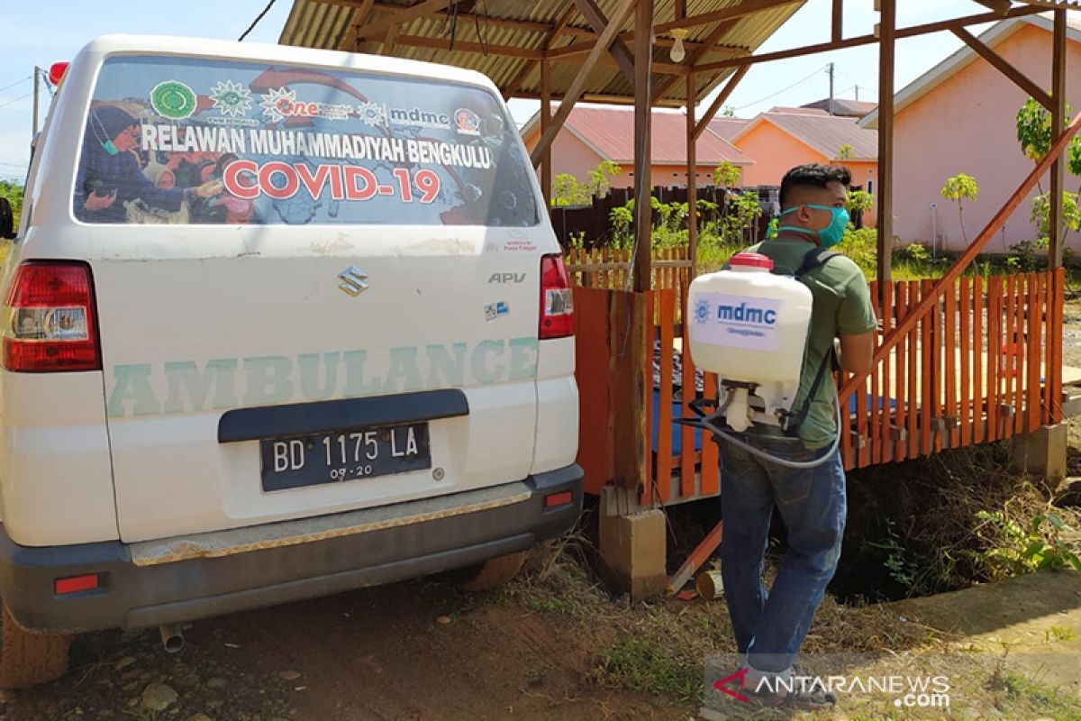 MDMC Bengkulu semprot disinfektan ke pemukiman warga