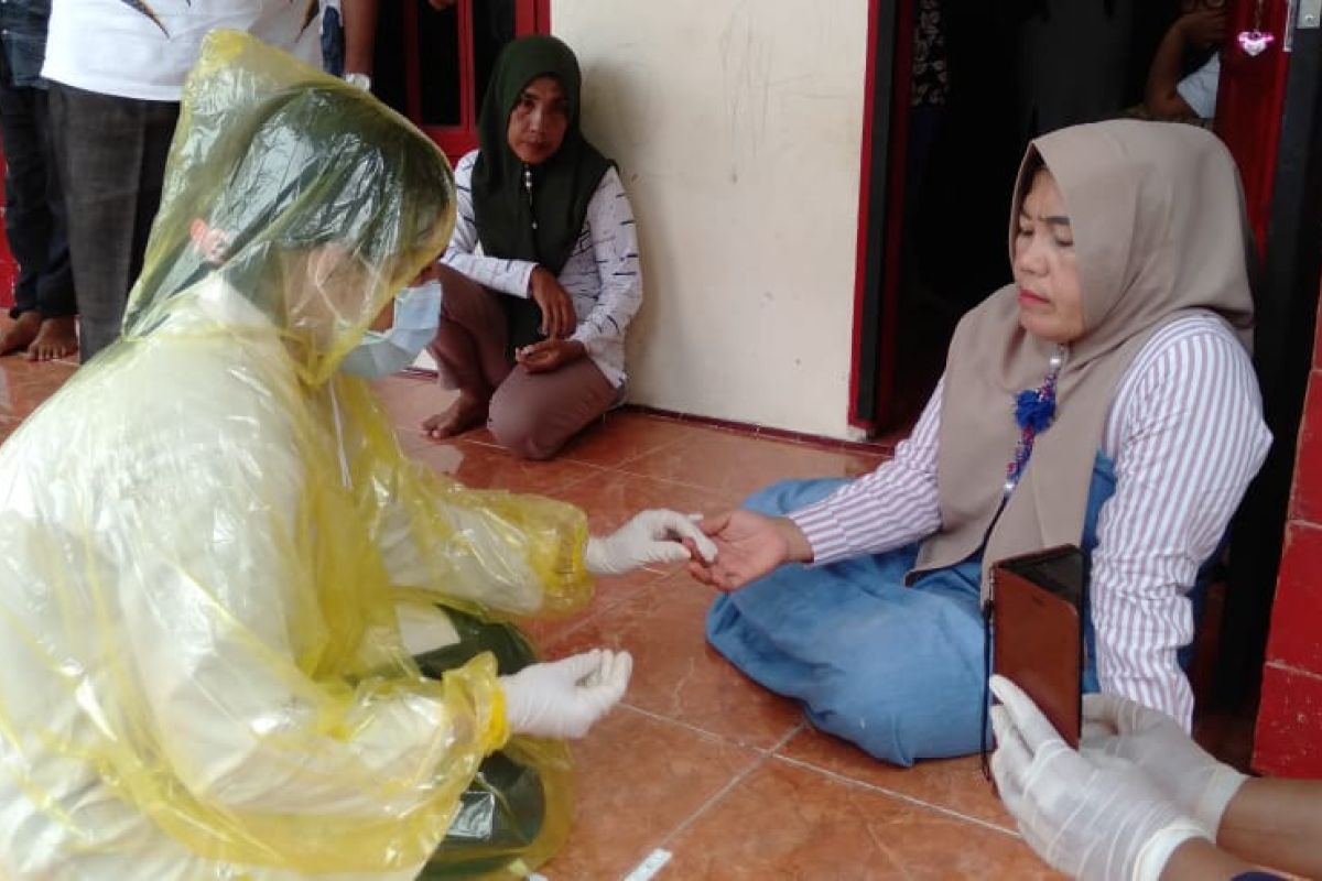 Pascameninggalnya PDP asal Sidimpuan, pedagang kain di Pandan langsung dirapid test COVID-19