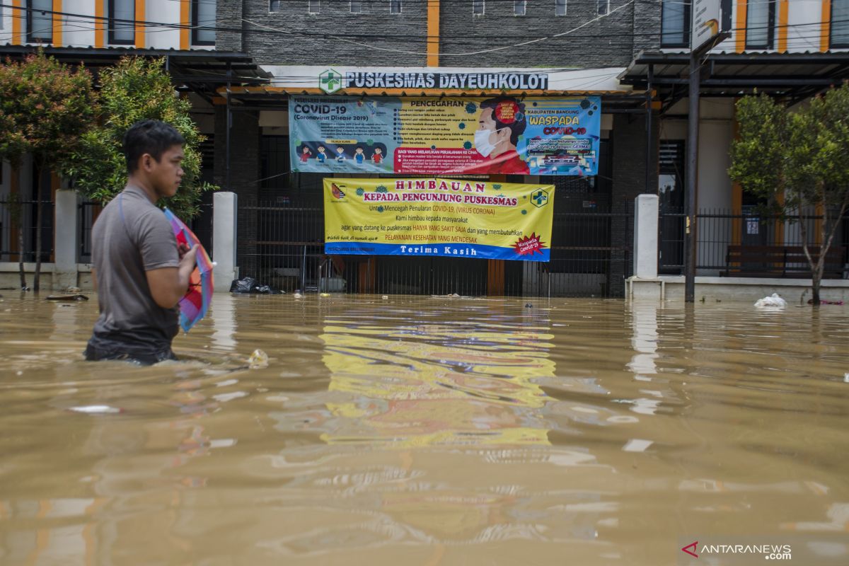 Banjir rendam 21.000 lebih rumah warga di Kabupaten Bandung