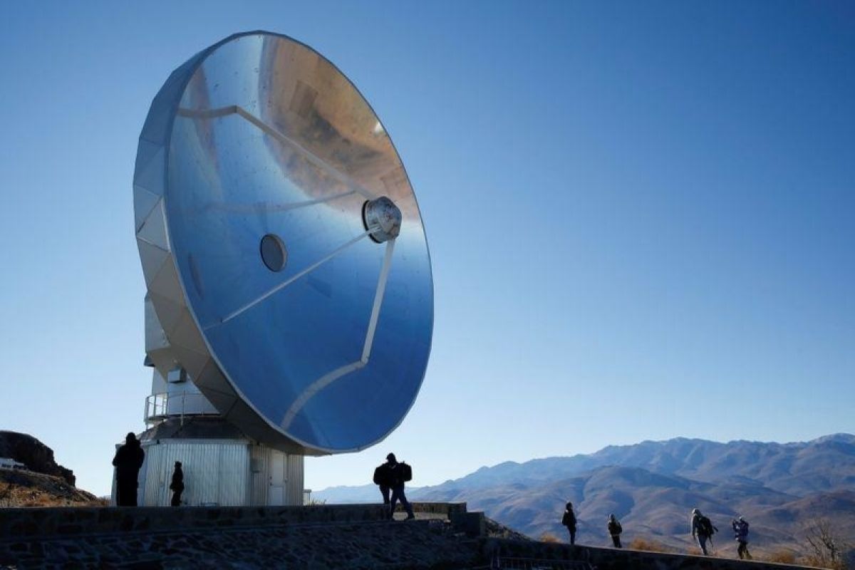 Teleskop Cile pengeksplorasi galaksi terpaksa ditutup karena  corona