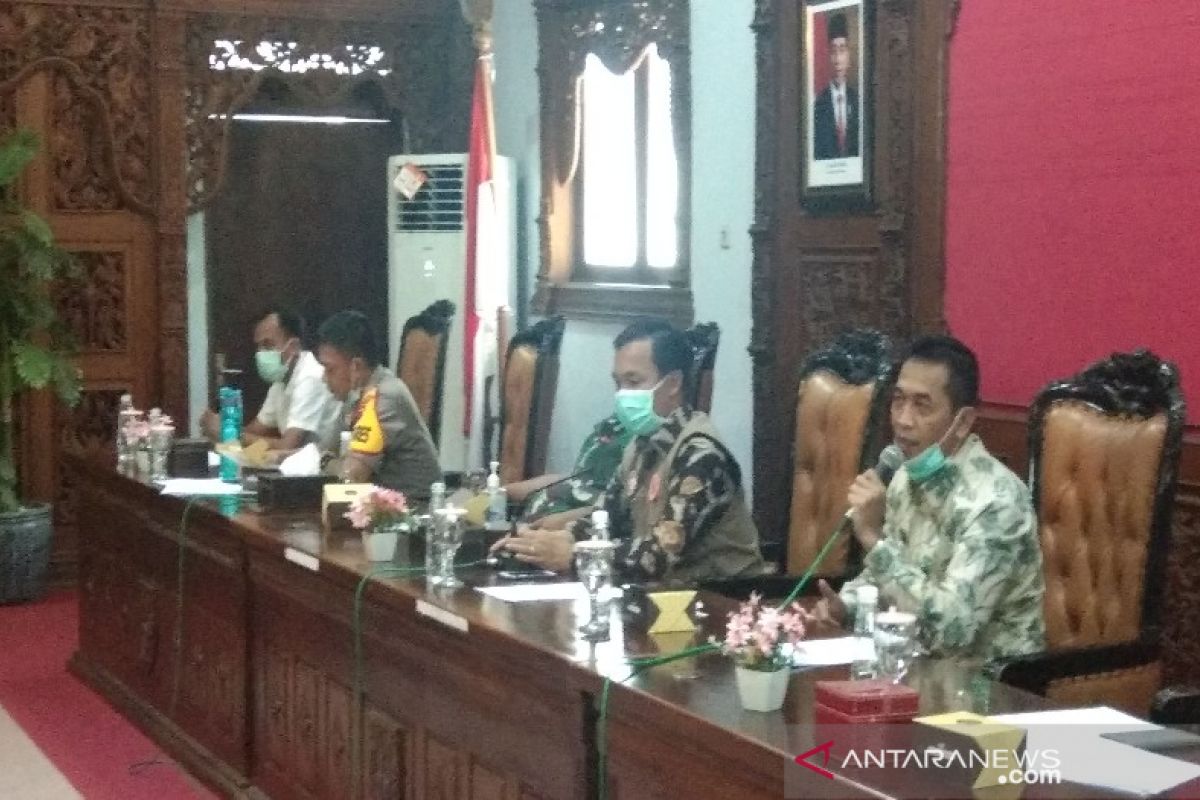 Batang tunda pelaksanaan proyek pembangunan fisik