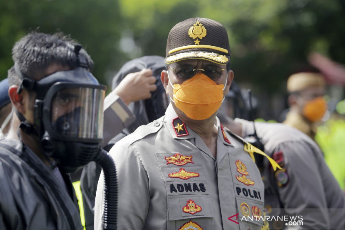 Kapolda Gorontalo imbau masyarakat tetap di rumah