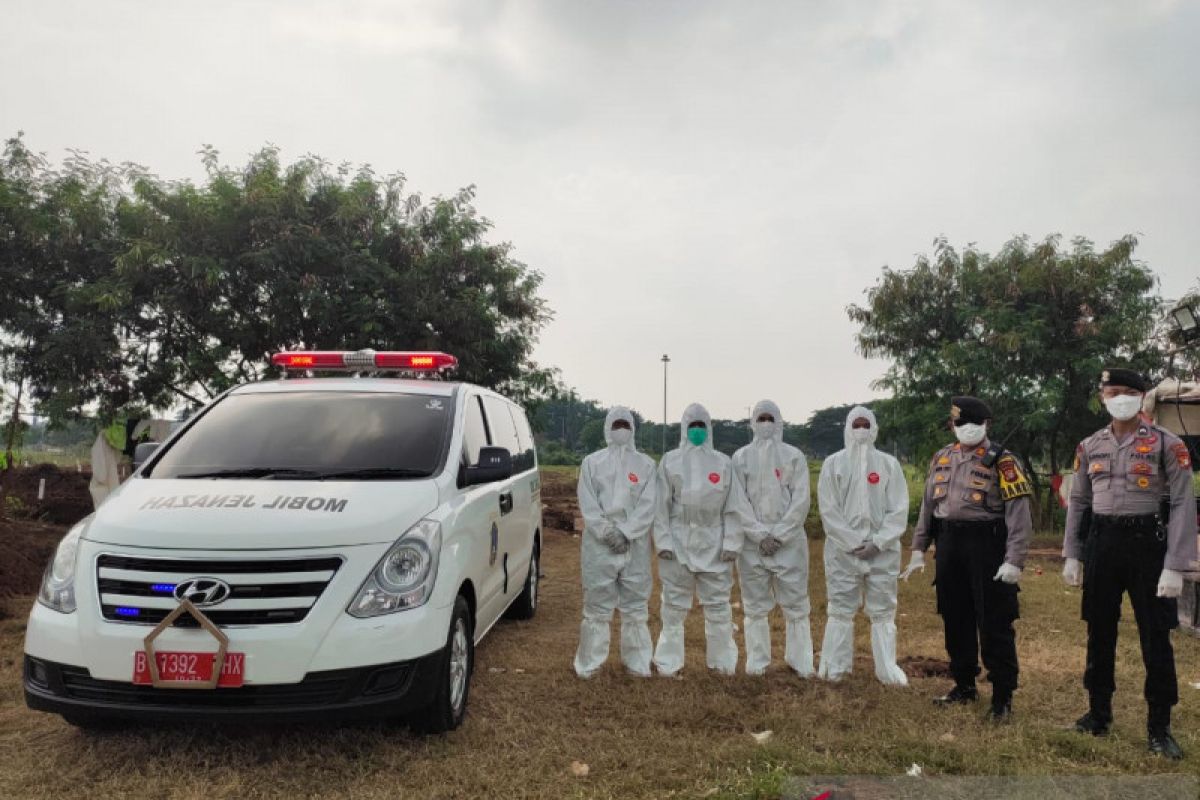 Polda Metro Jaya siapkan personel kawal pemakaman jenazah terpapar COVID-19