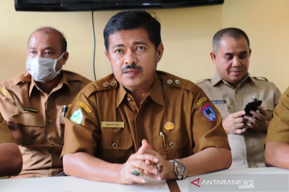 16 orang kontak dengan pasien positif COVID-19 di Payakumbuh, hanya lima orang dari keluarga