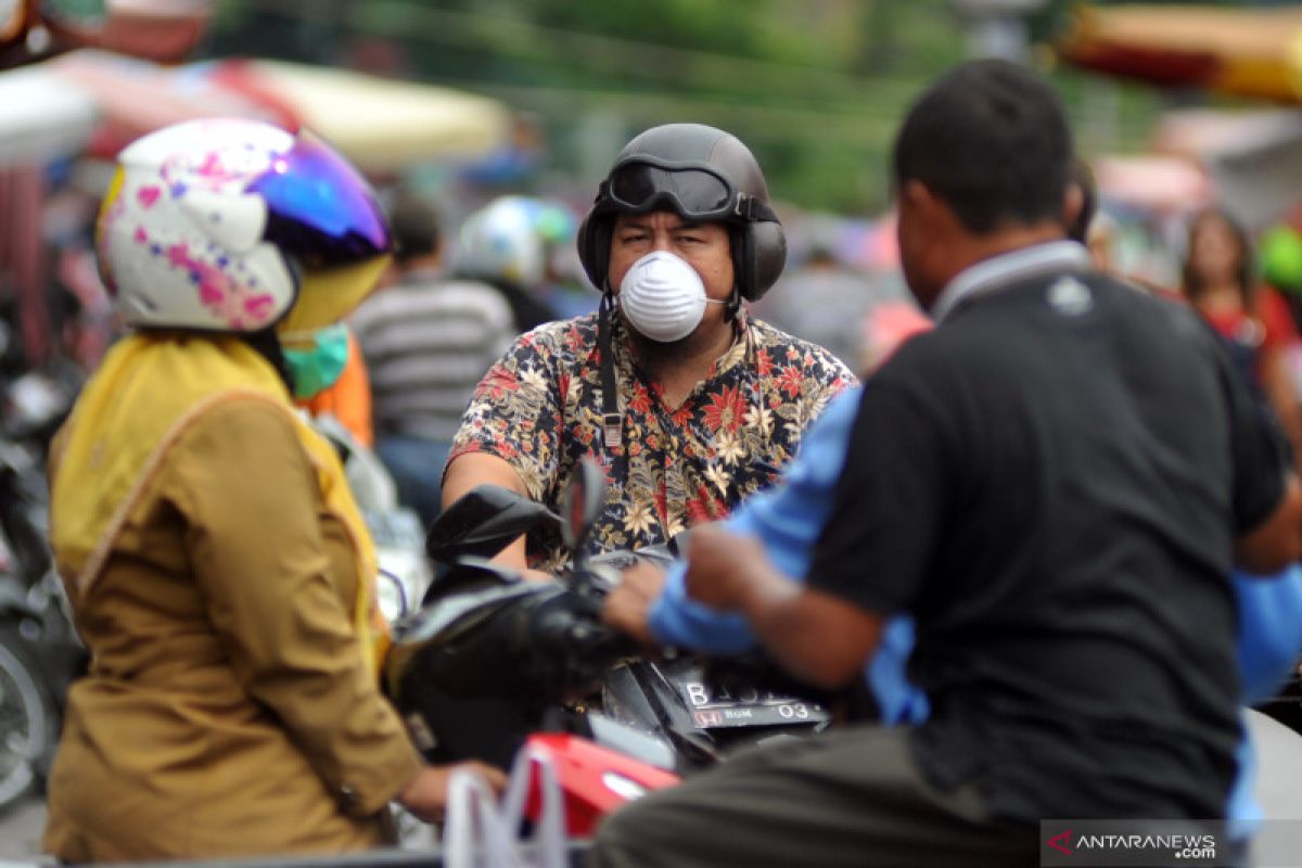 Bupati minta warga Purbalingga gunakan masker saat ke luar rumah