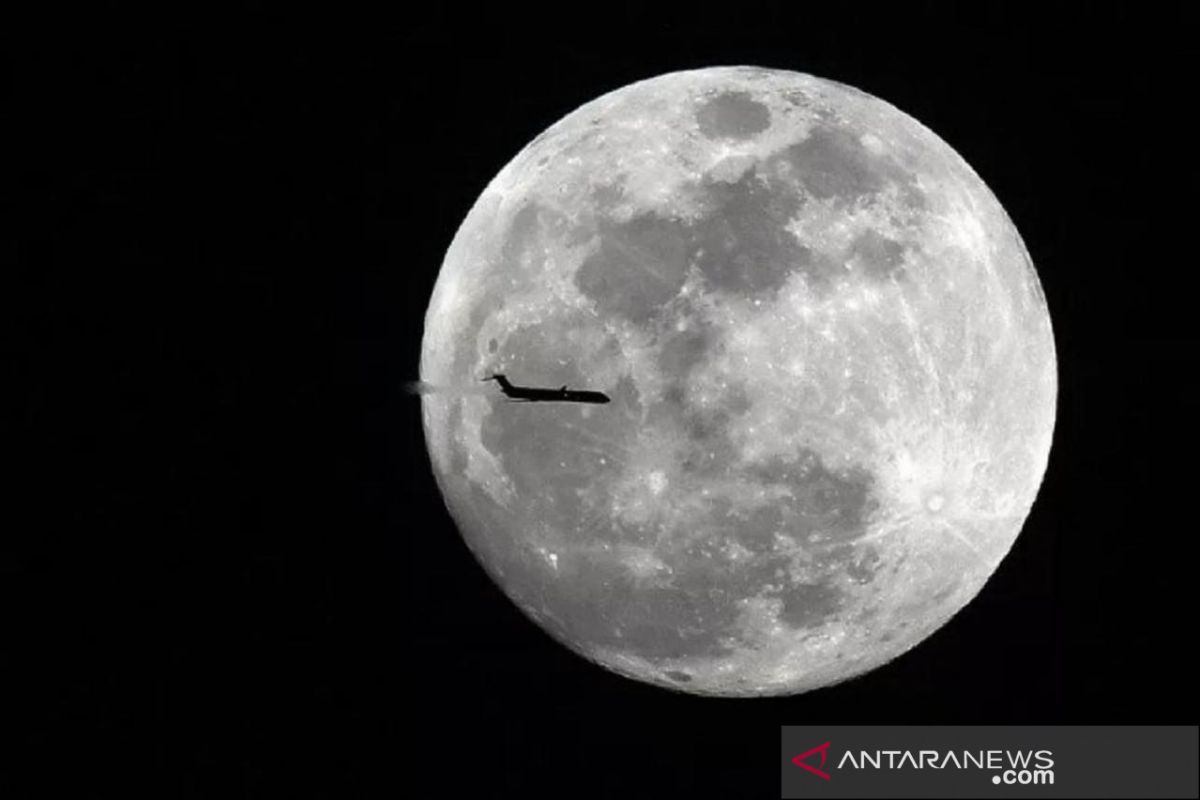 BMKG sebut pada 2020 terjadi tiga kali fenomena "supermoon" di Sumbar