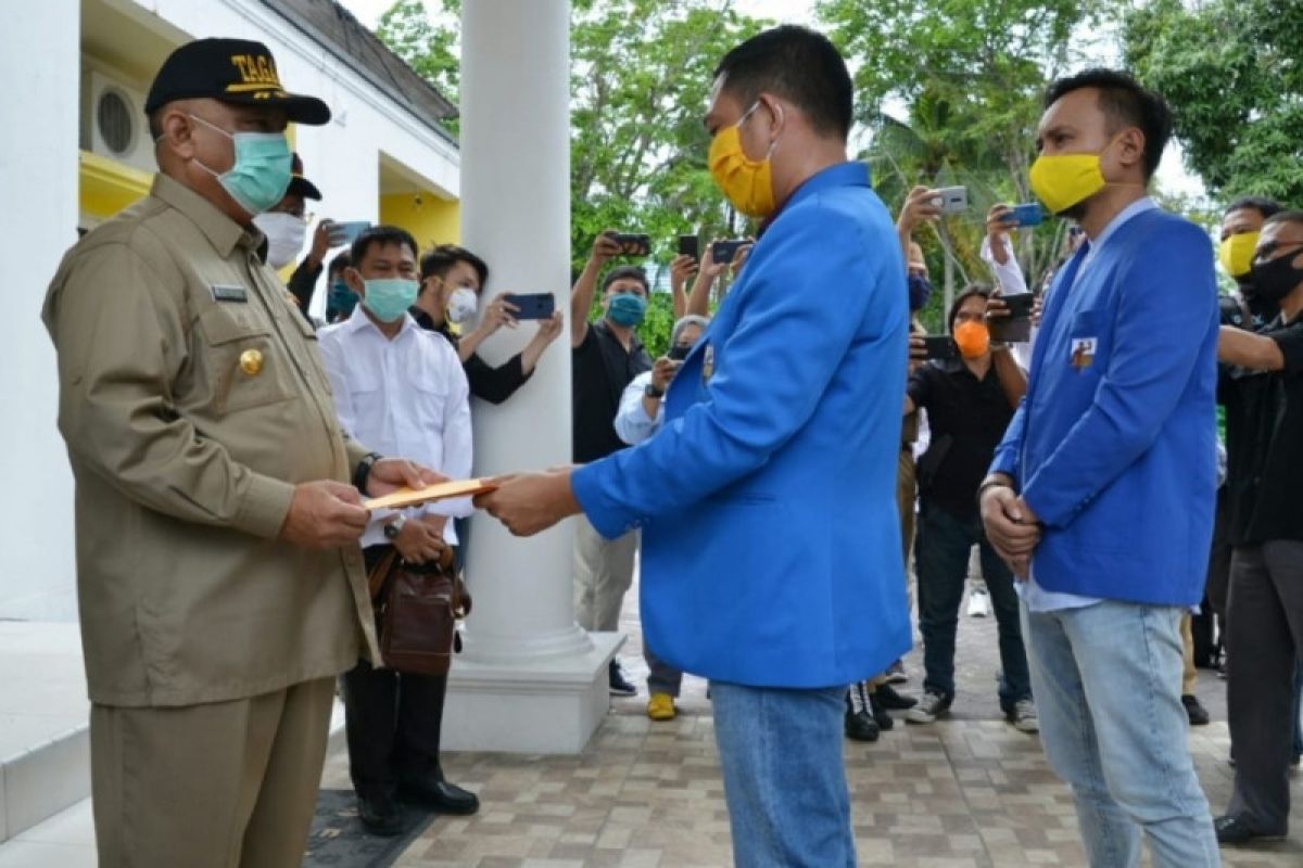 Gubernur Gorontalo rangkul relawan bantu penanganan COVID-19