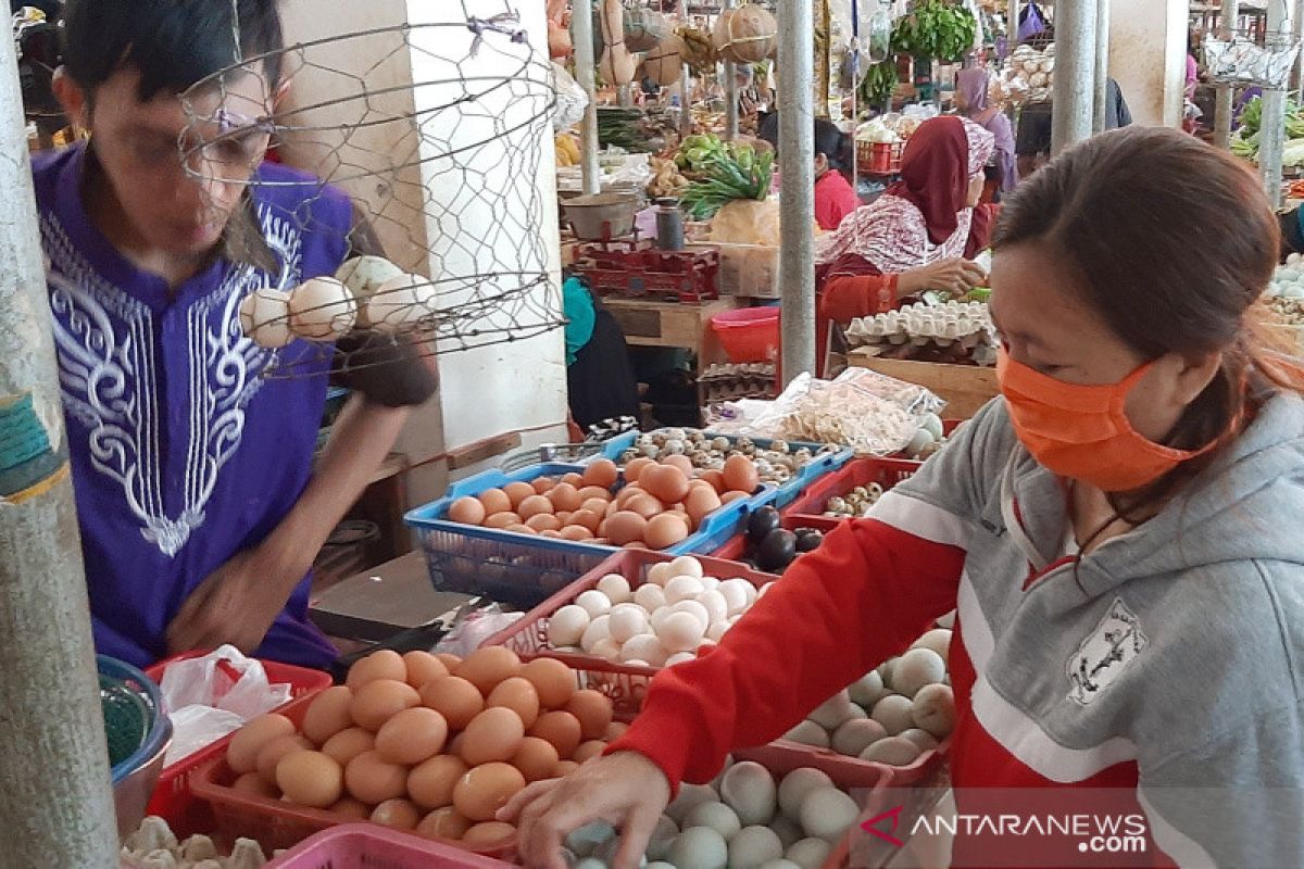 Harga sejumlah kebutuhan masyarakat di Purwokerto turun