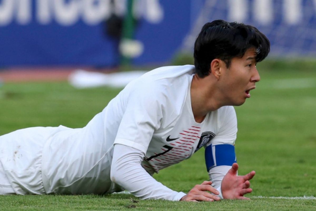 Penyerang Tottenham Hotspurs Son Heung-min jalani wajib militer di Korsel