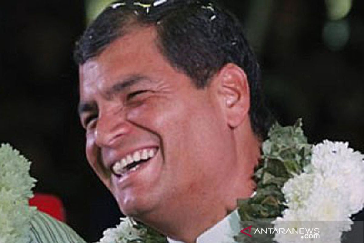 Mantan Presiden Ekuador Rafael Correa delapan tahun penjara