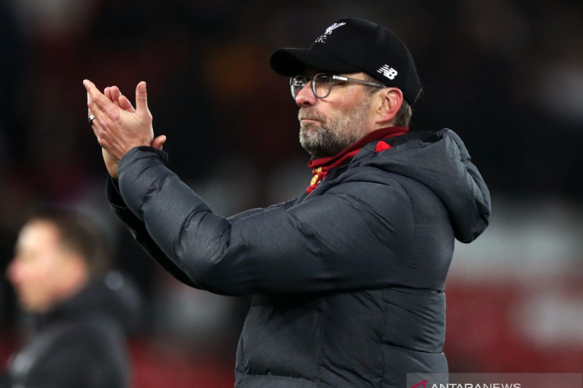 Jurgen Klopp  berterima kasih kepada staf kesehatan