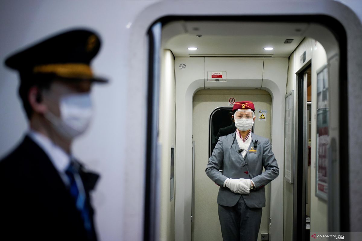 Mulai 12 April, Penumpang tanpa masker dilarang naik kereta api