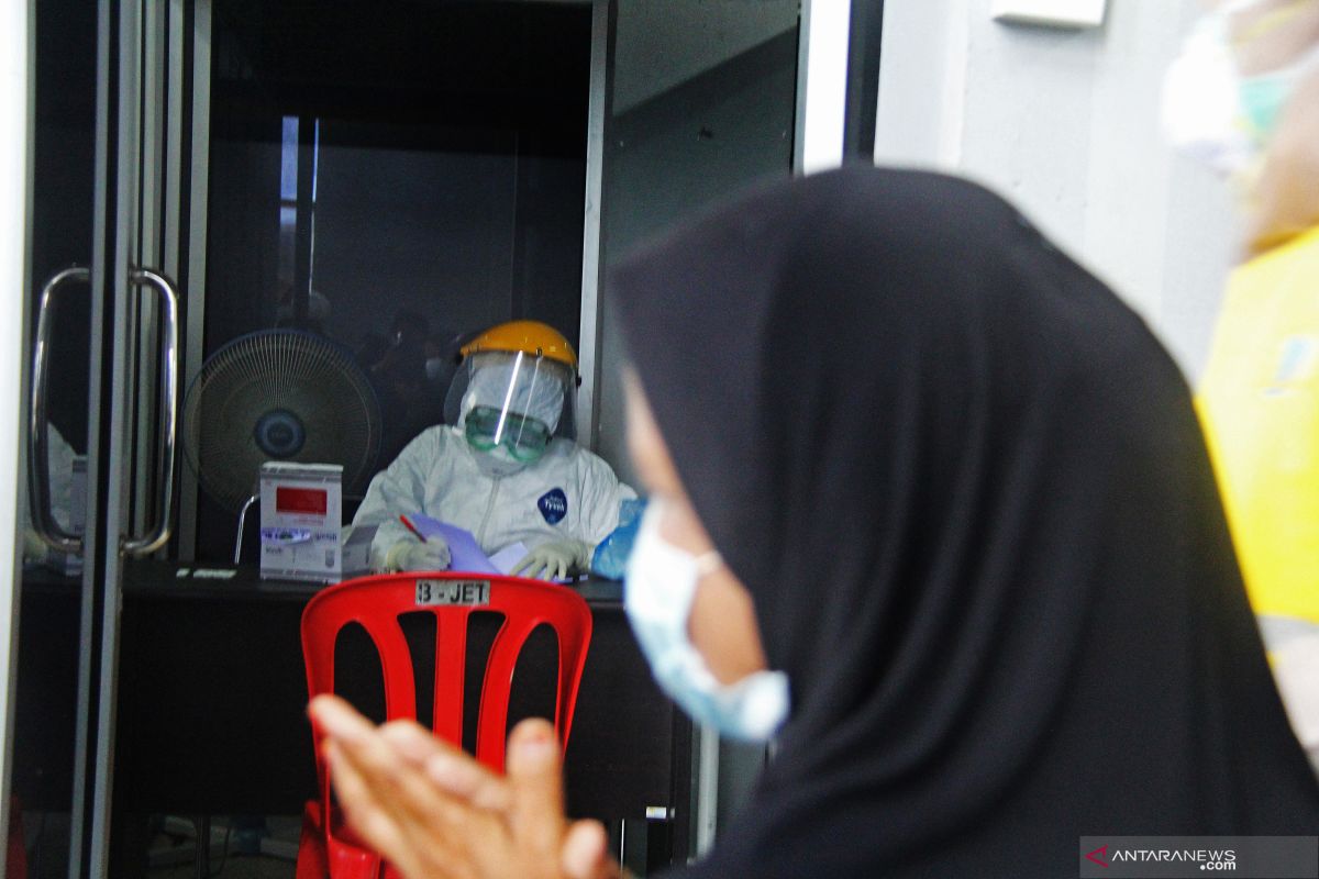 14 orang terindikasi terserang virus corona di Riau