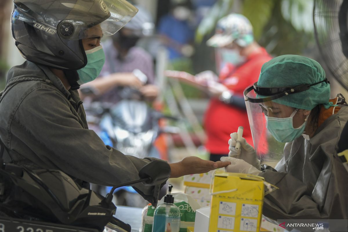 Kominfo adakan rapid test COVID-19 bagi pegawai dan pekerja media