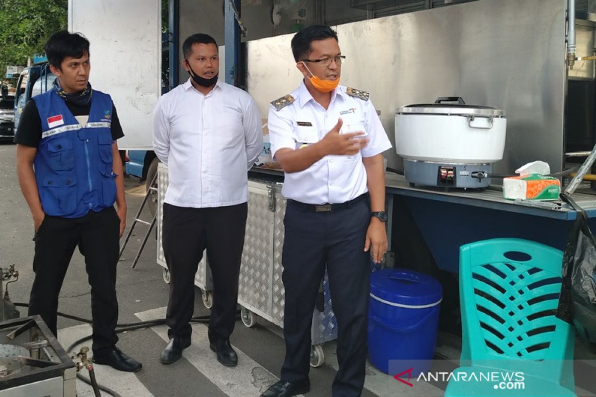 Payakumbuh sediakan dapur umum, 200 bungkus nasi setiap harinya untuk warga terdampak COVID-19