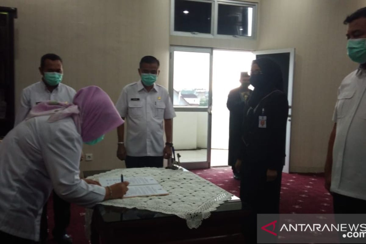 Sekda Pangkalpinang lantik sembilan pejabat administrator