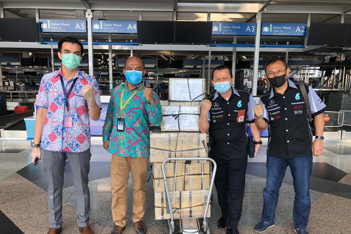 Bantuan 10.000 sarung tangan latex dikirim dari Kuala Lumpur