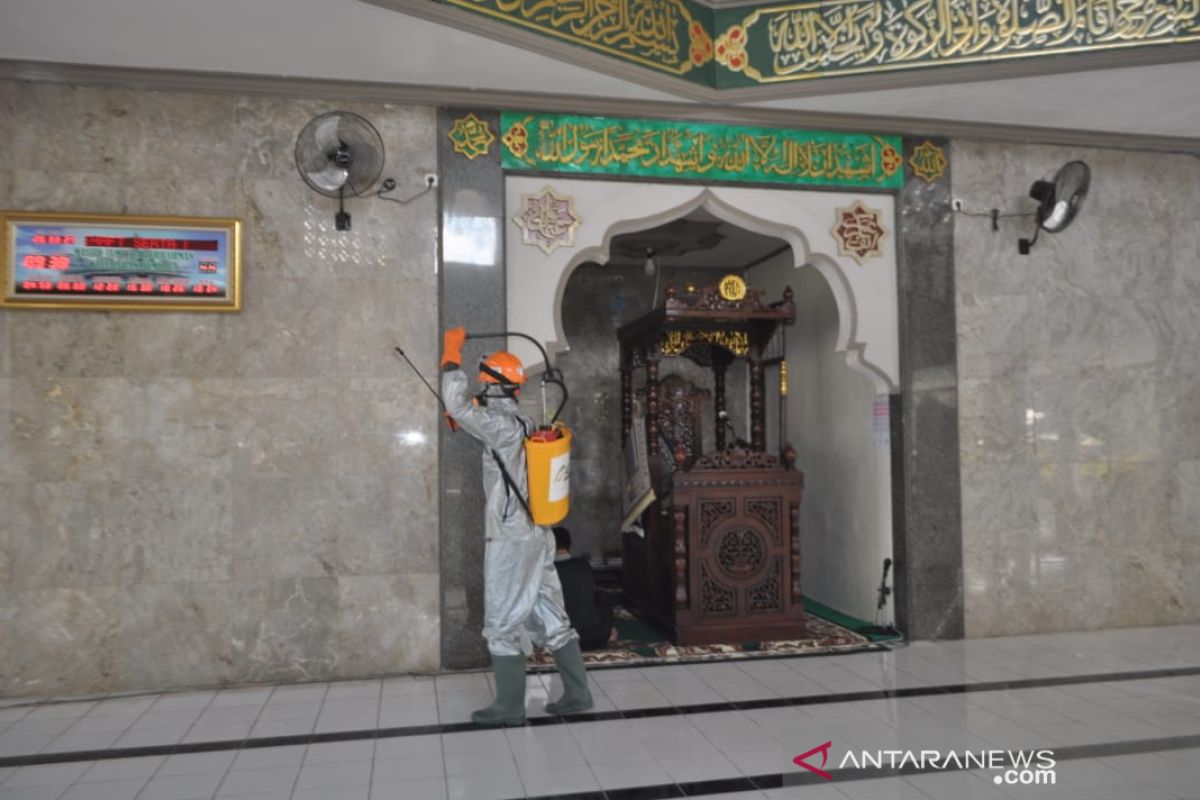 ACT-DMI NTB disinfektan masjid cegah penyebaran virus corona